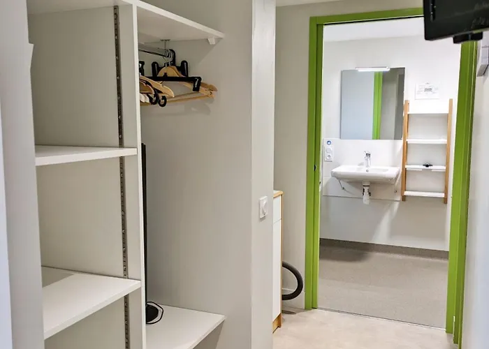 Semesterbostad La Breme *