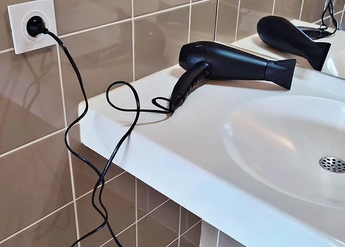 La Breme Villiers-Charlemagne